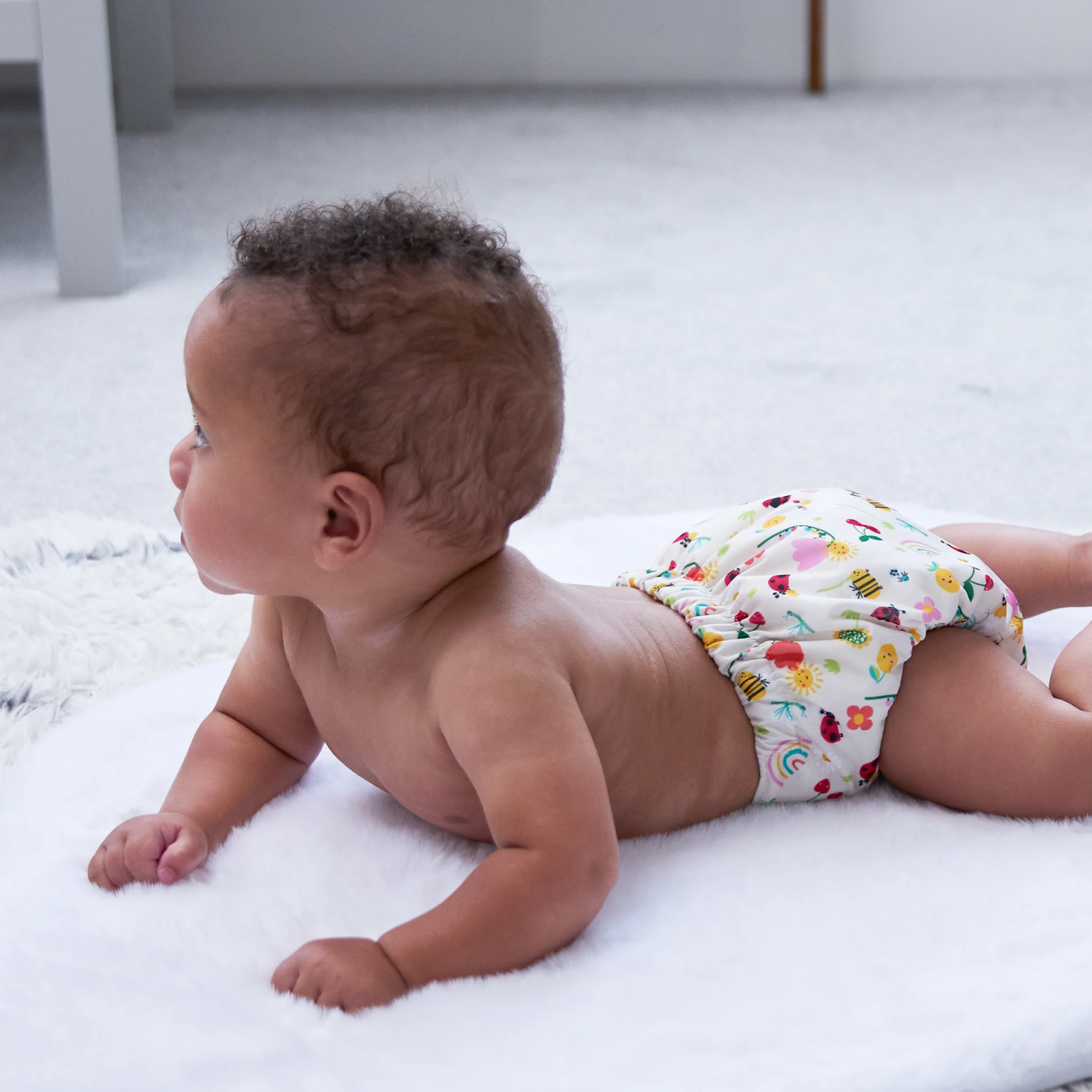 Revolutionary Reusable Diaper in Sunshine Friends - Image 6